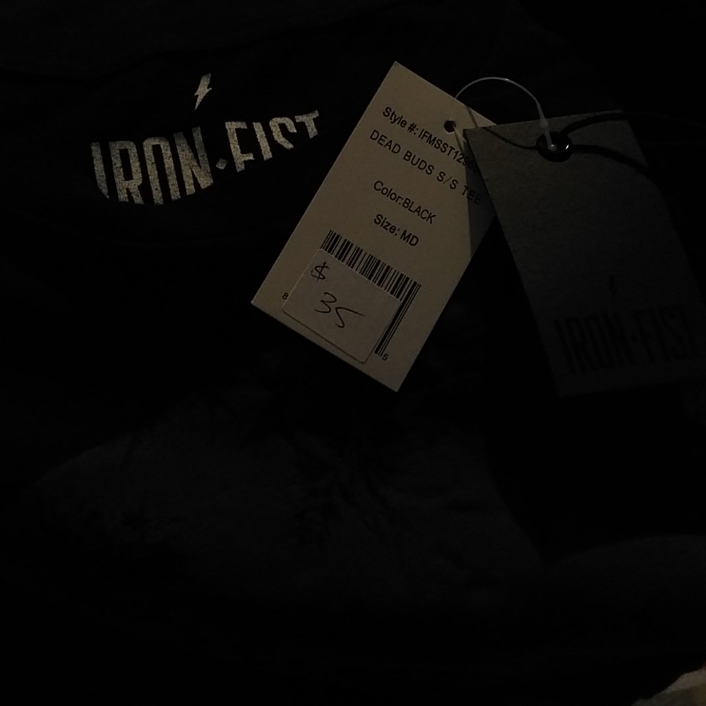 Shirt - Picture 4 of 5
